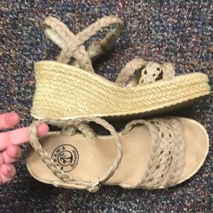 Summer wedge sandals!!